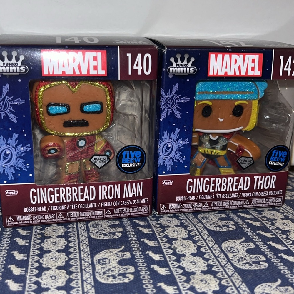 Funko Pop | Gingerbread Thor and Iron Man | Funko Minis | Diamond Collection
